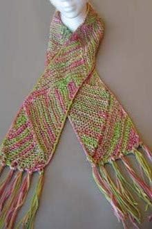 AYP68 Multidirectional Triangle Scarf (Iris Schreier / Art Yarns)