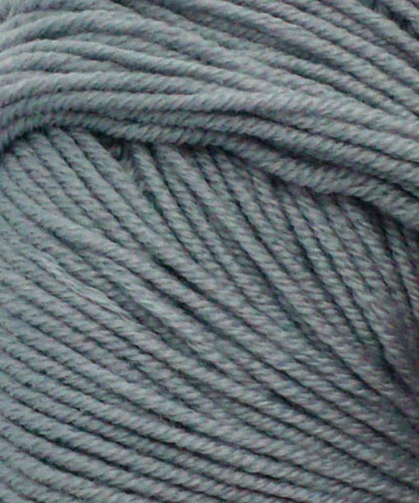 Debbie Bliss yarn — 423