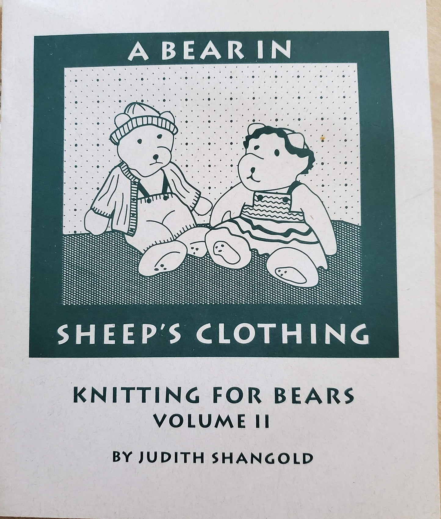 Manos Design Source Bear 4: A Bear in Sheep's Clothing, Knitting for Bears Vol 4