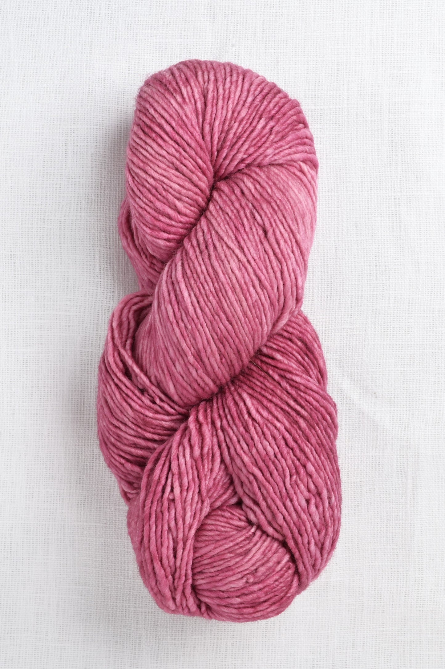 Worsted 130 damask-rose skein