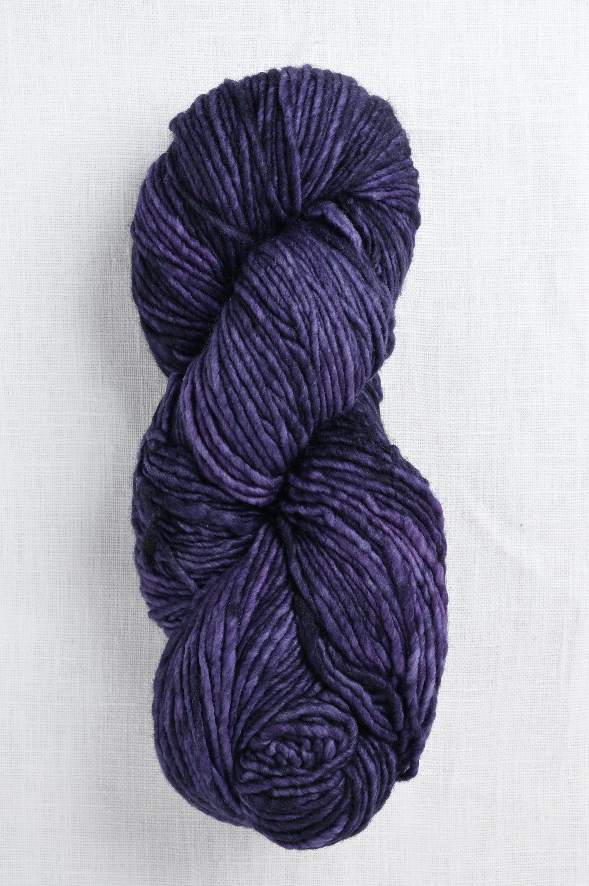 Worsted 68 violetas skein