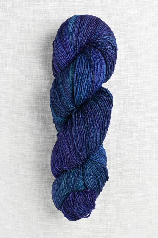 Ultimate Sock 247 whales-road skein