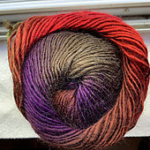 Knitting Fever Chromatic 1014 Mary Ellen Jasper skein
