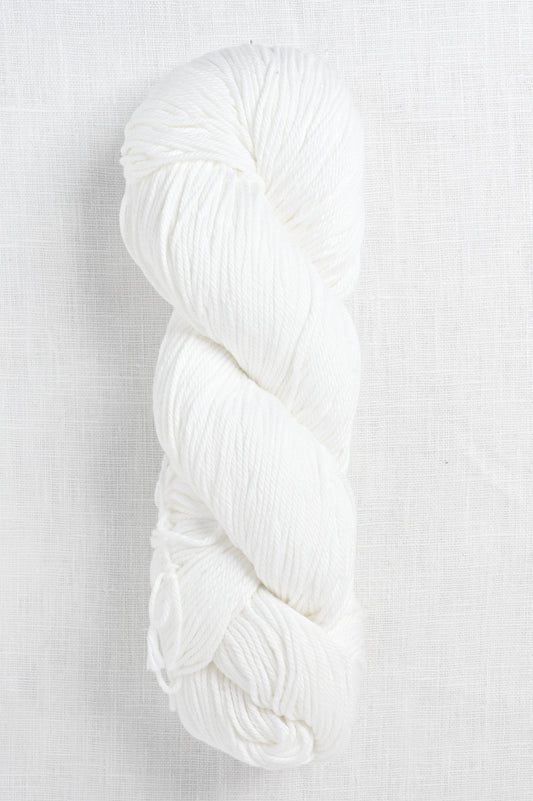 Verano 943 white skein