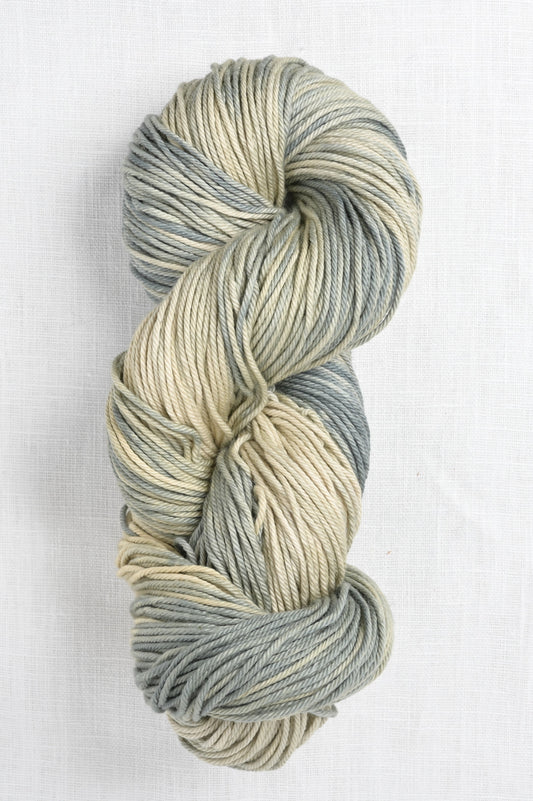 Verano 935 serena skein