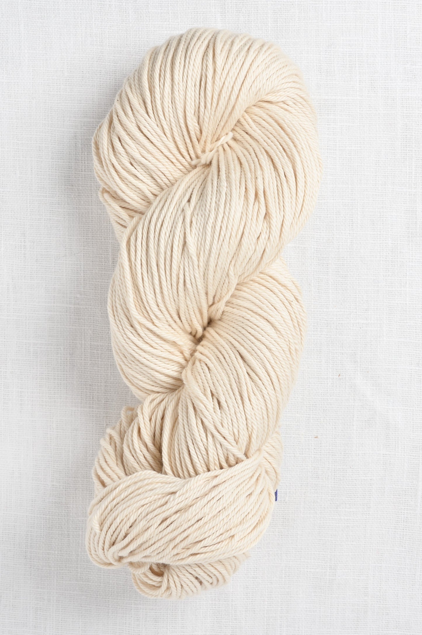 Verano 63 natural skein