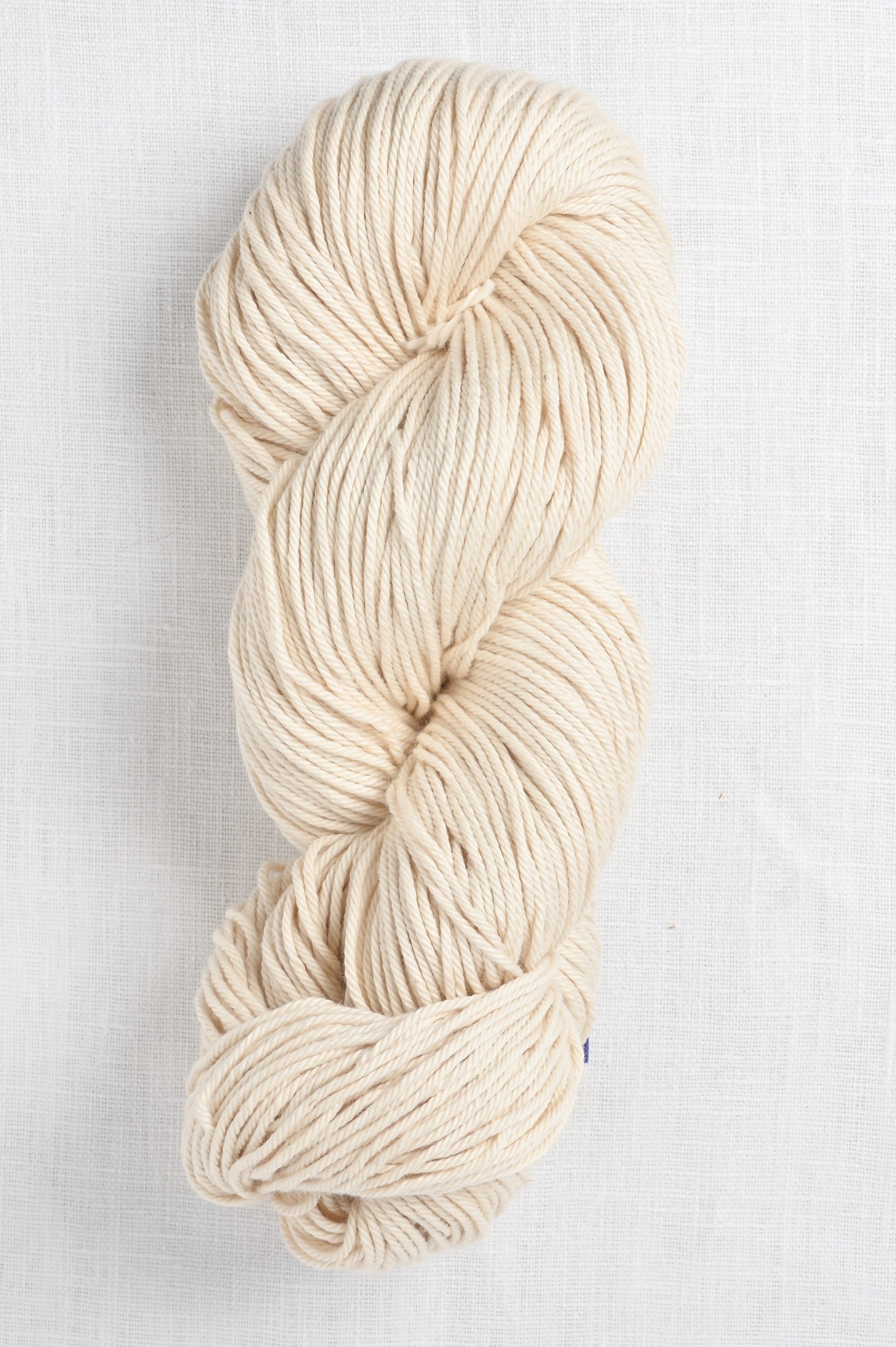 Verano 63 natural skein