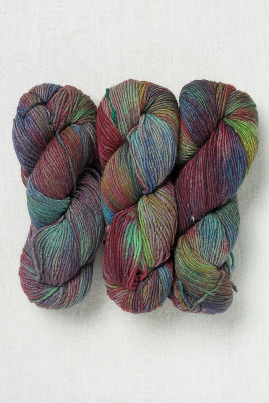 Worsted 684 camaleon skein
