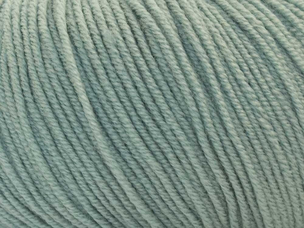 Debbie Bliss yarn — 437