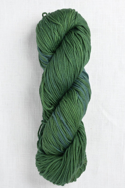 Verano 915 arugula skein