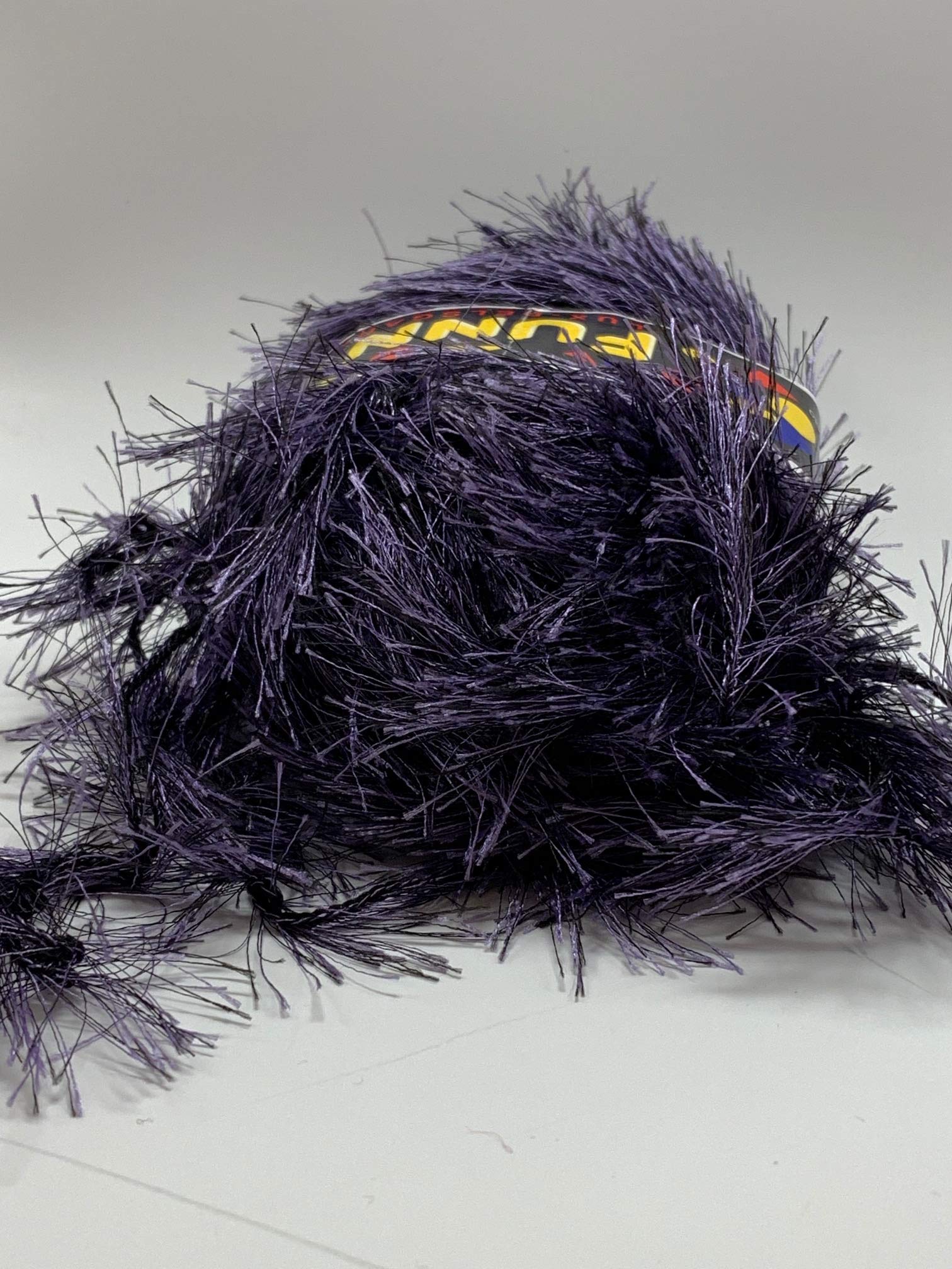 Funny Extra Pelsgarn Color 52985 Purple Swedish Yarn Import
