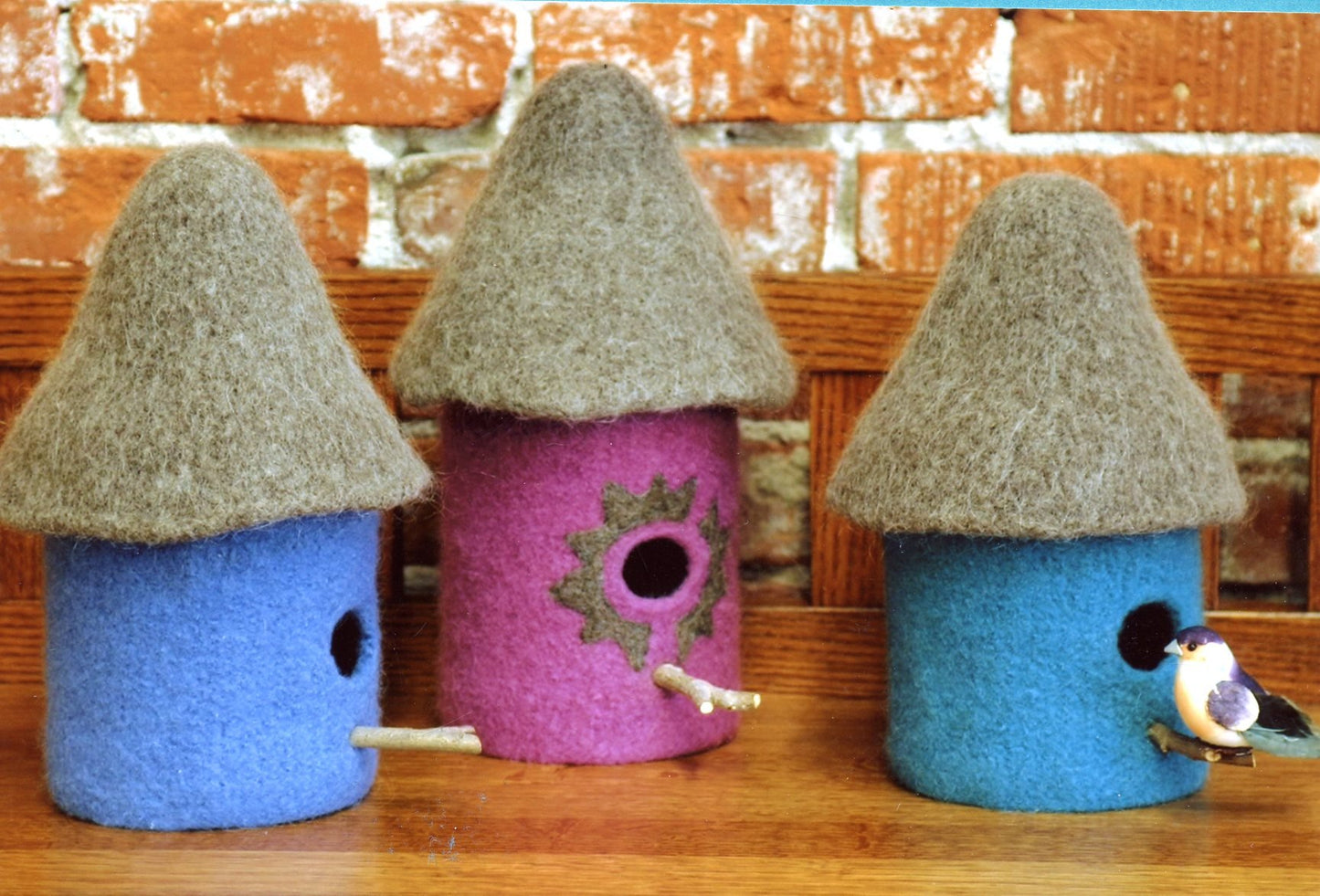 Felt Birdhouses - Fiber Trends Knitting Pattern #222 Easy Knit & Felt Home Decor
