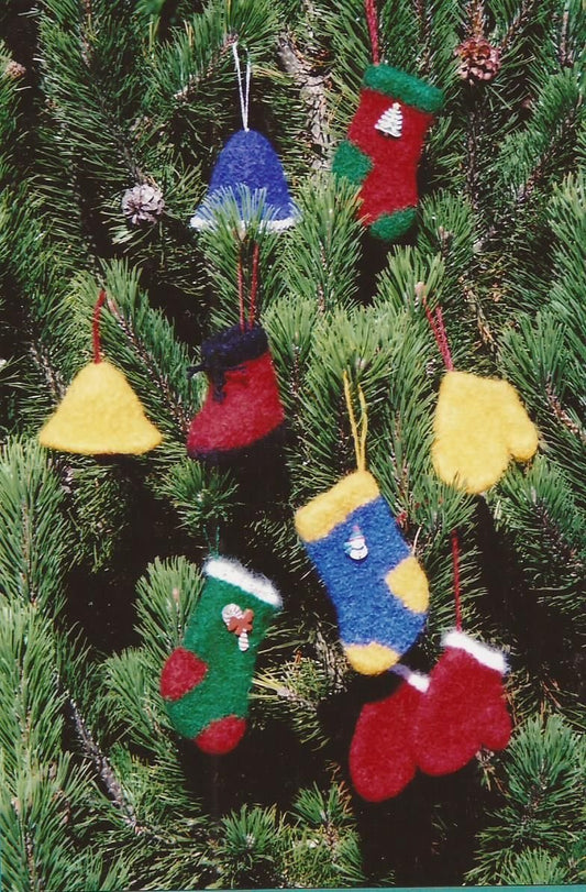 Felt Christmas Ornaments Fiber Trends Knitting Pattern FT-210