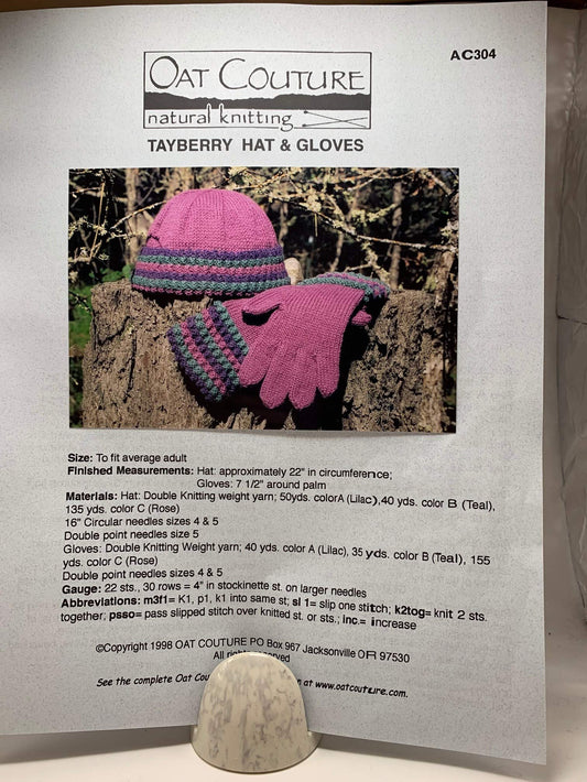 AC304 Oat Couture Pattern Tayberry Hat & Gloves