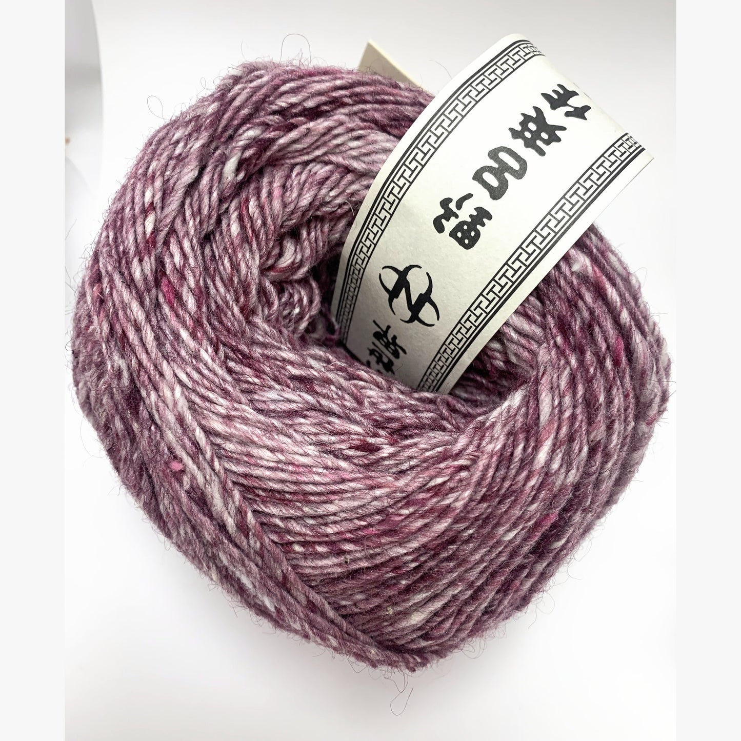 Noro Akari Solo 37 Tomisato yarn