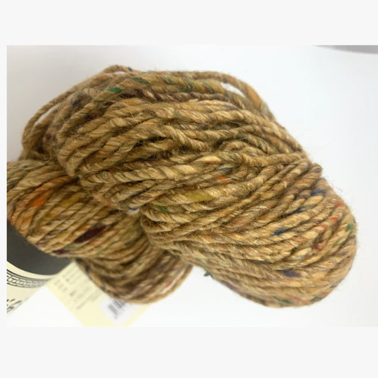 Noro Madara 32 Kaitomoshi yarn