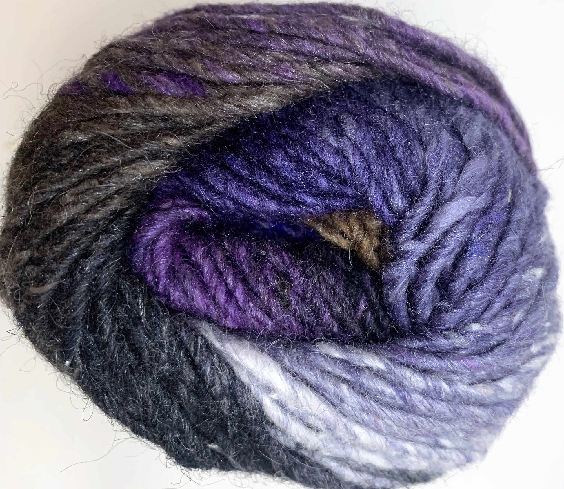 Noro Silk Garden 429 Settsu — yarn texture close up