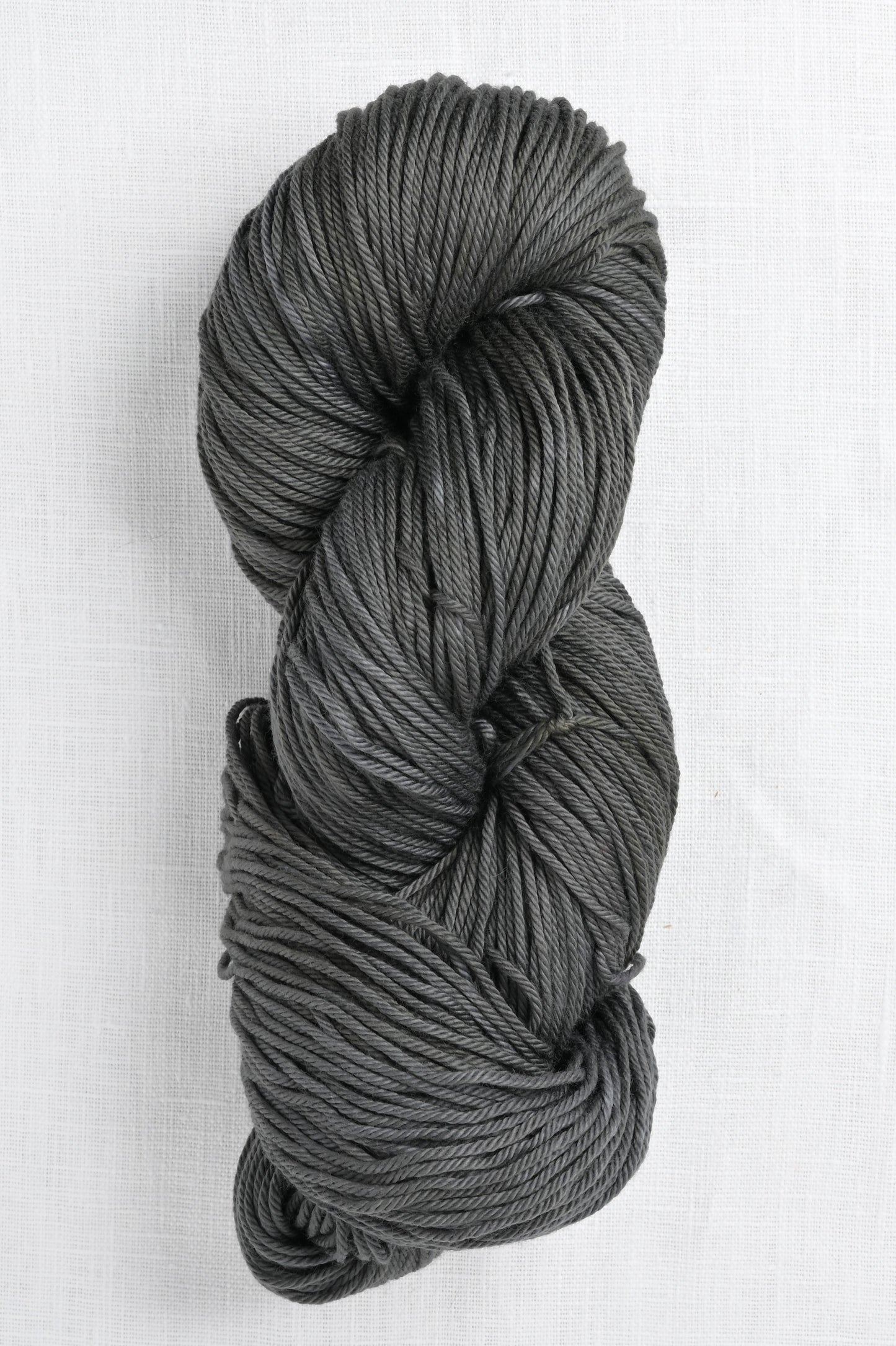 Verano 940 cyberspace skein