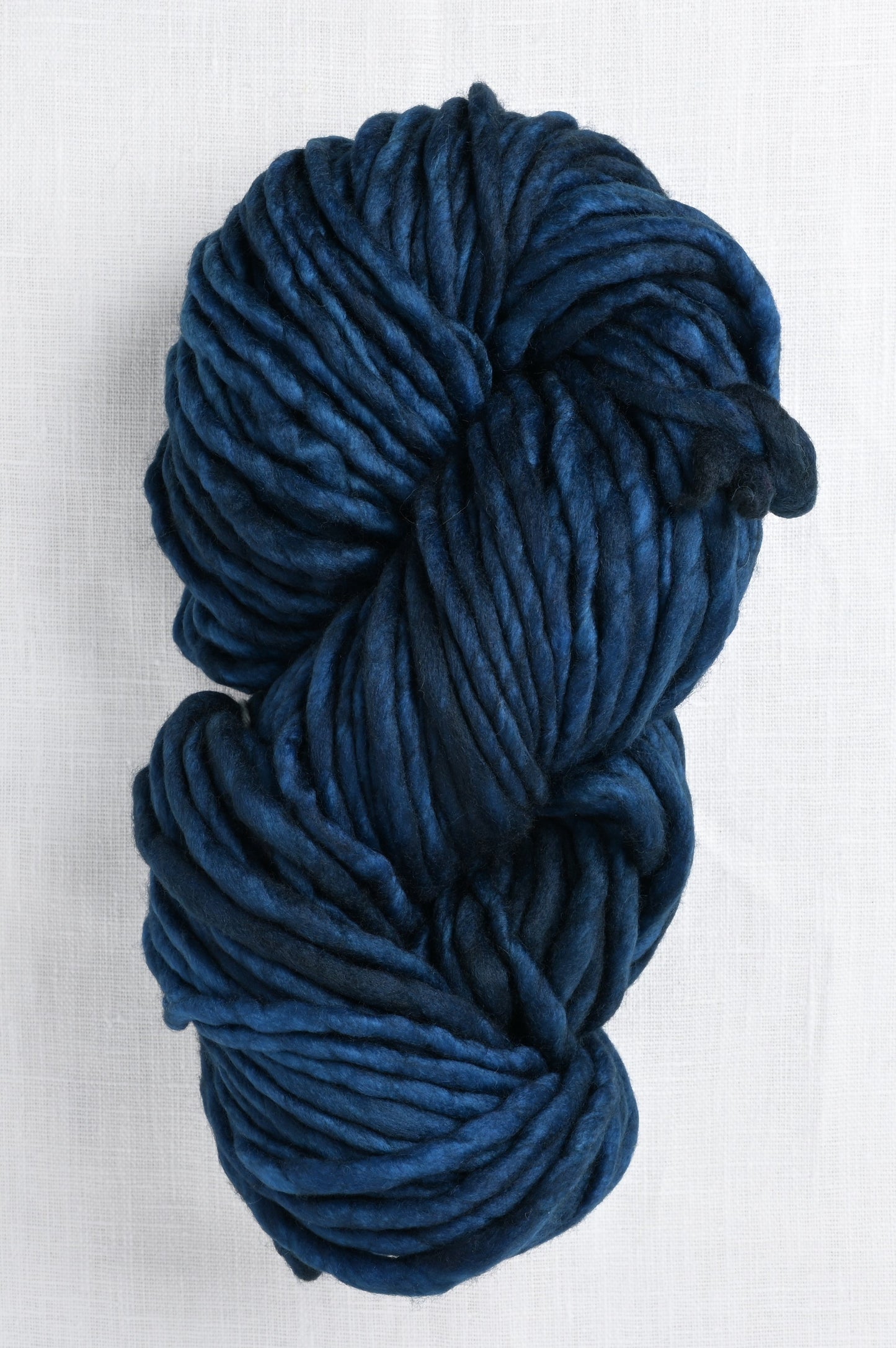 Rasta 150 azul-profundo skein