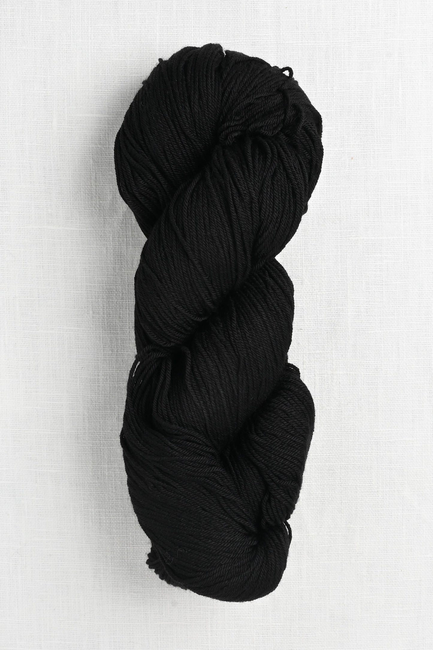 Ultimate Sock 195 black skein