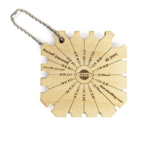 addiCalibro wooden knitting needle gauge set